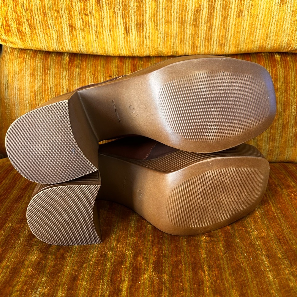 Steve Madden Patchwork Suede Platform Mules in Brown and Rust Tones - Picture 5 of 5